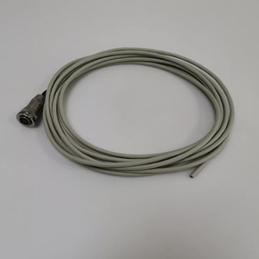 Interface 电缆组件